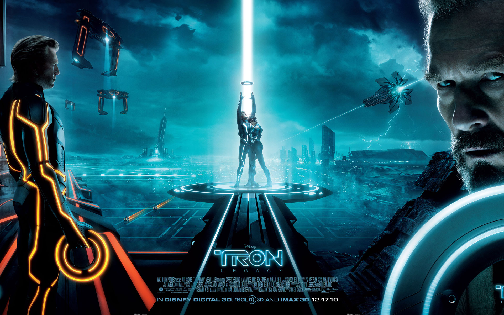 movie-review-tron-legacy-rogues-hollow-productions