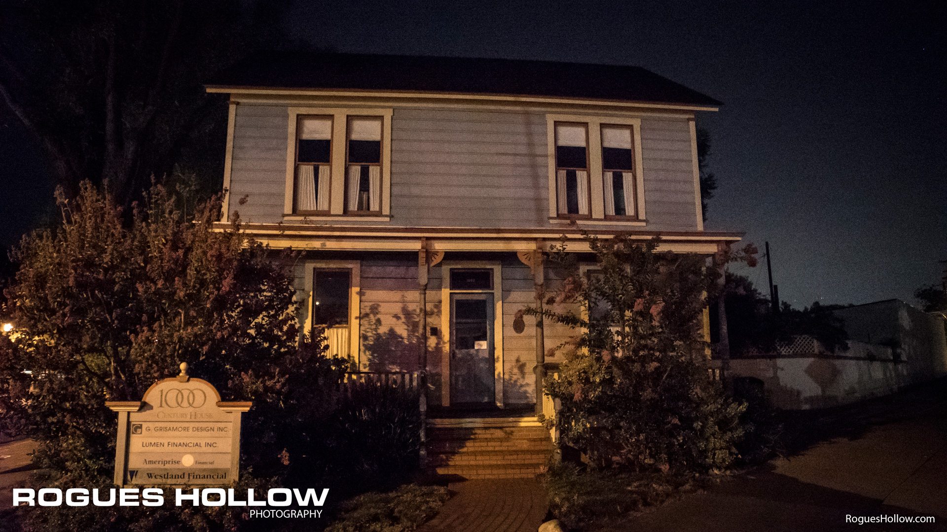 Original Halloween Myers House Visit | Rogues Hollow Productions